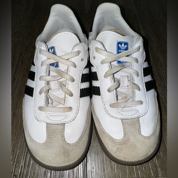 SAMABA GIRL SHOES 👟 - Picture 7 of 7